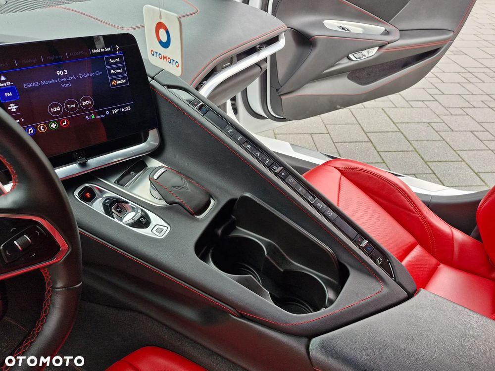 Chevrolet Corvette Stingray 2LT 6.2 V8 Automatik - 10