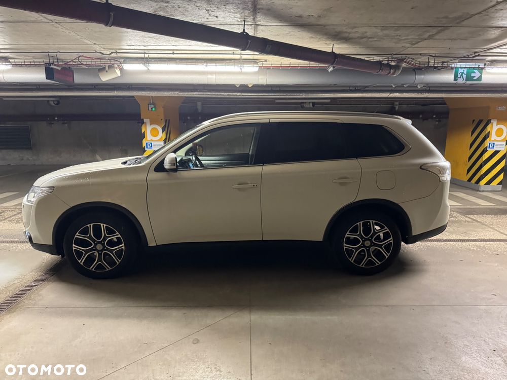 Mitsubishi Outlander - 6