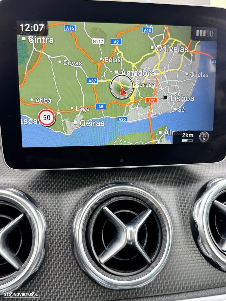 Mercedes-Benz GLA 180 d Style - 18