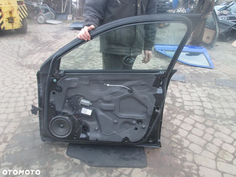 drzwi prawe Audi A4 B6 - 11