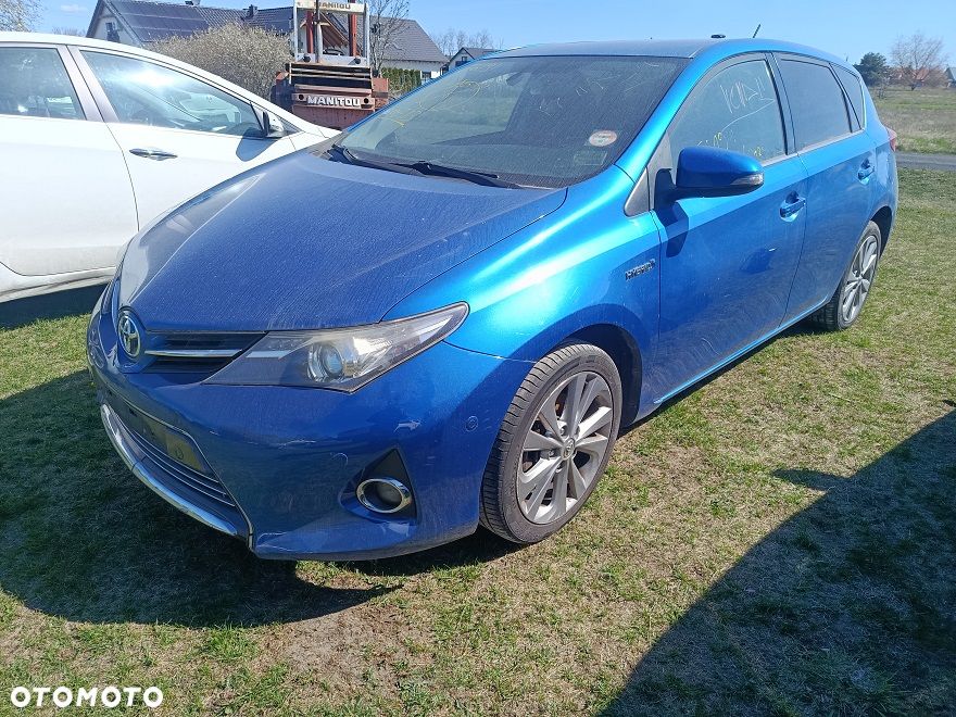 Toyota Auris - 1