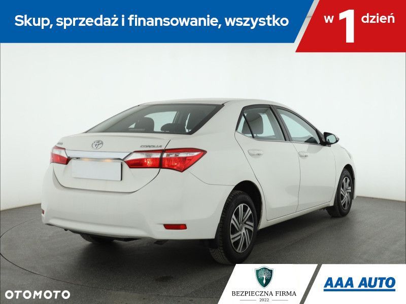 Toyota Corolla - 7