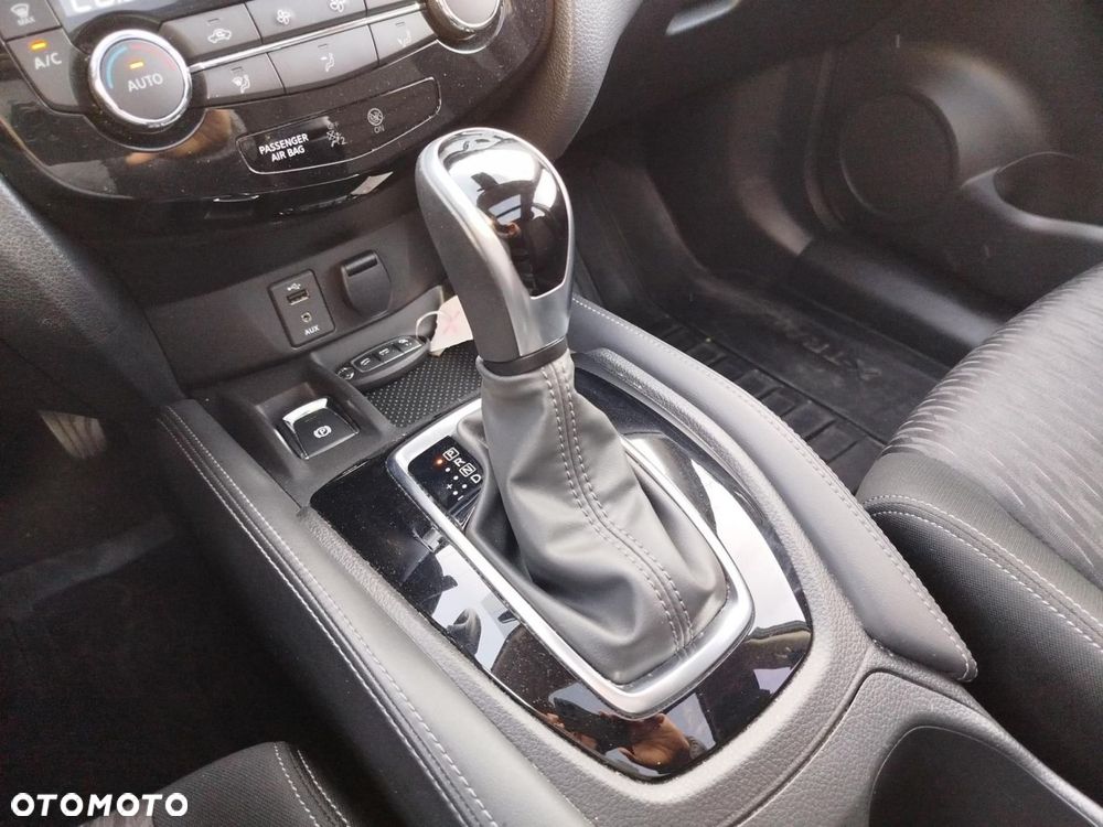 Nissan X-Trail 1.3 DIG-T N-Connecta 2WD DCT - 15