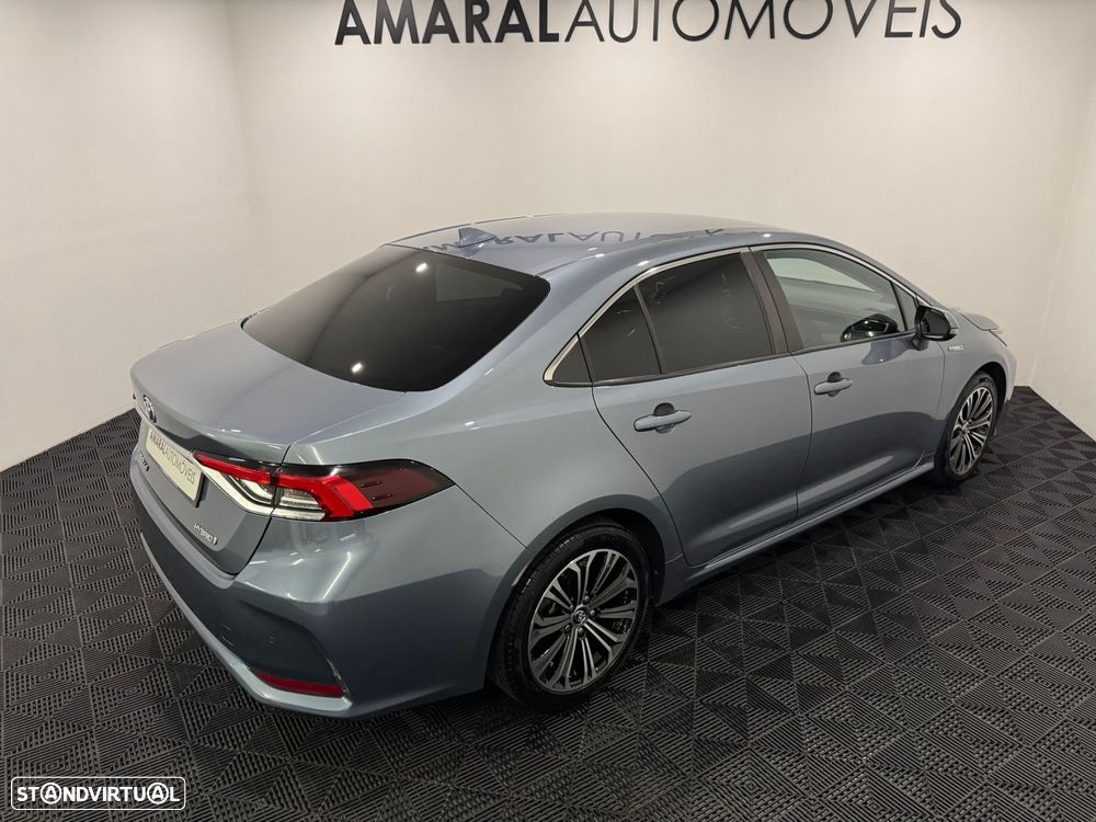 Toyota Corolla 1.8 Hybrid Exclusive - 21