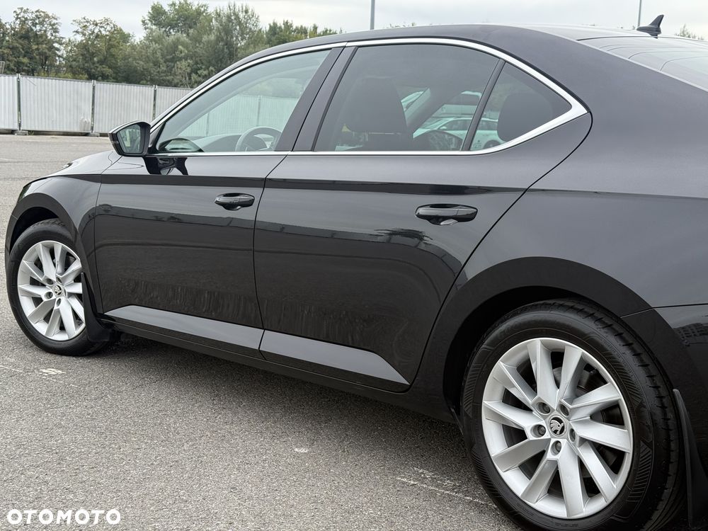 Skoda Superb 1.8 TSI DSG Style - 4