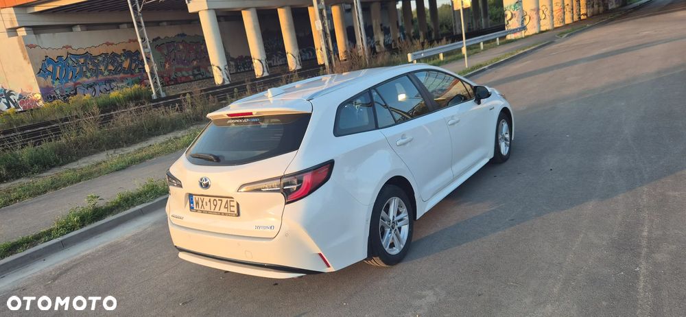 Toyota Corolla 1.8 Hybrid Comfort - 9