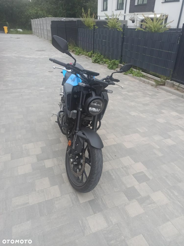 Honda CBR - 3