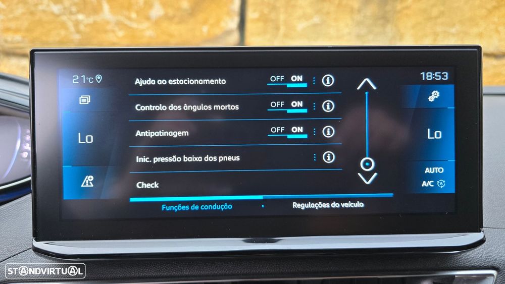 Peugeot 5008 1.5 BlueHDi GT EAT8 - 26