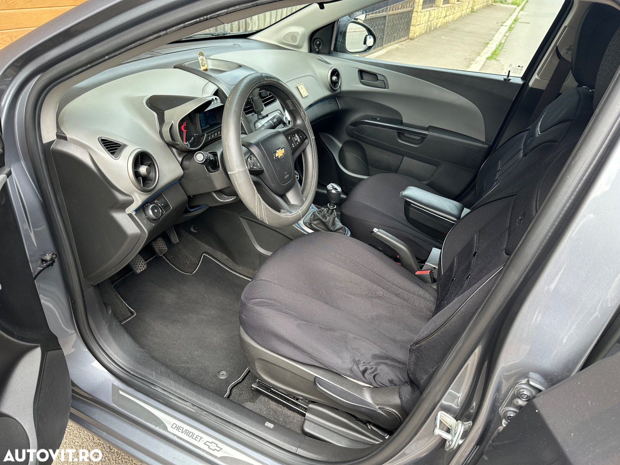 Chevrolet Aveo 1.4 LS 56 Launch Pack - 16