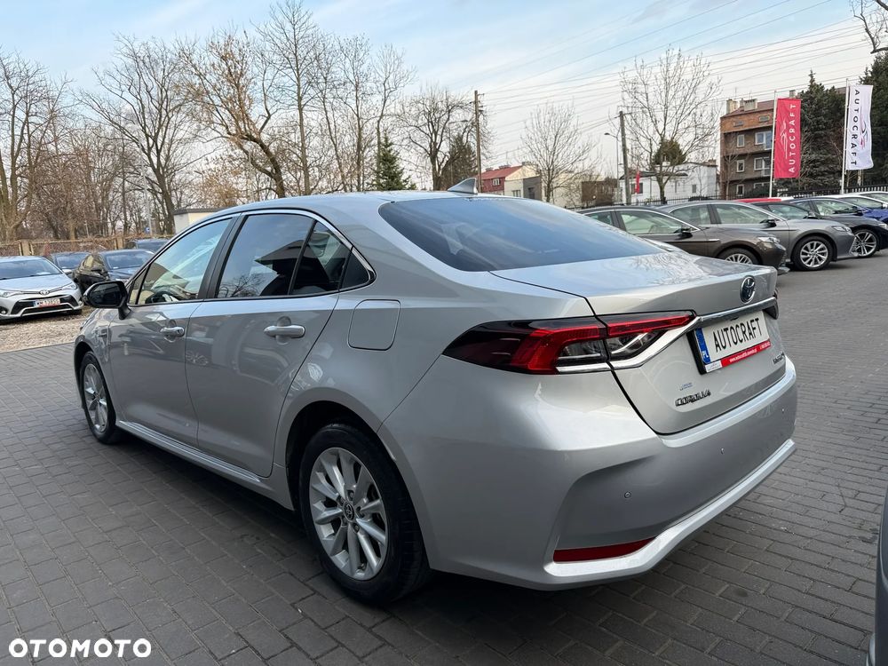 Toyota Corolla 1.8 Hybrid Comfort - 31