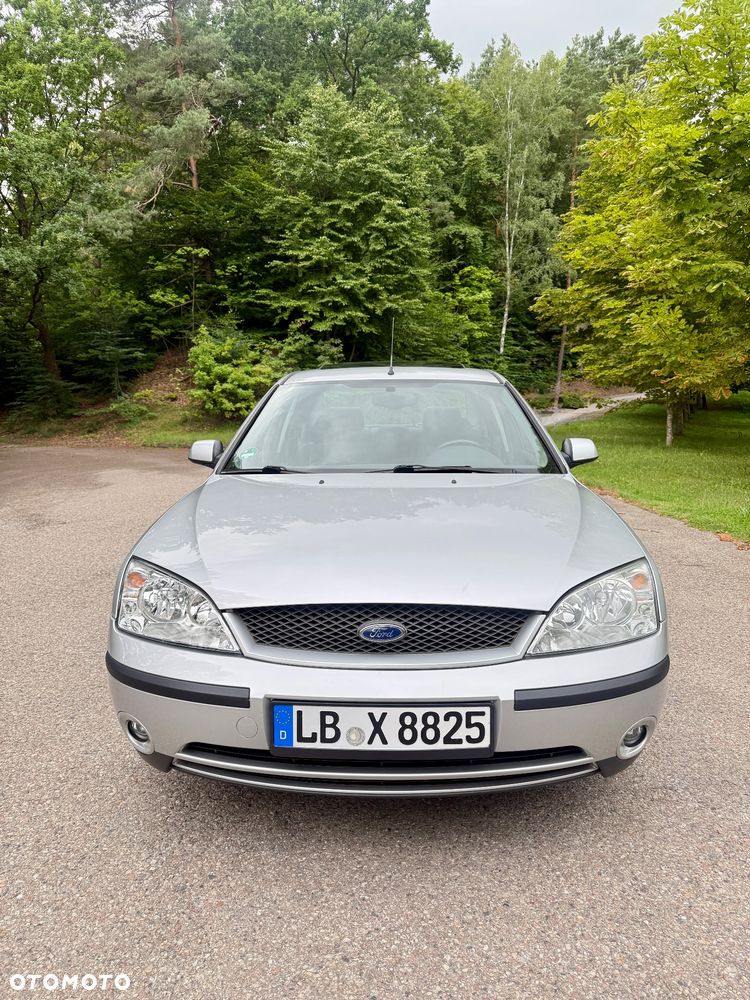 Ford Mondeo 2.5 V6 Ghia X - 3