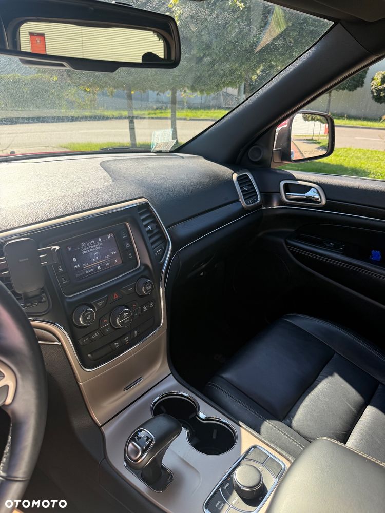 Jeep Grand Cherokee - 10