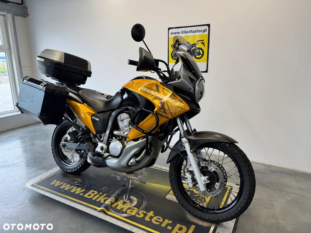 Honda XL - 3