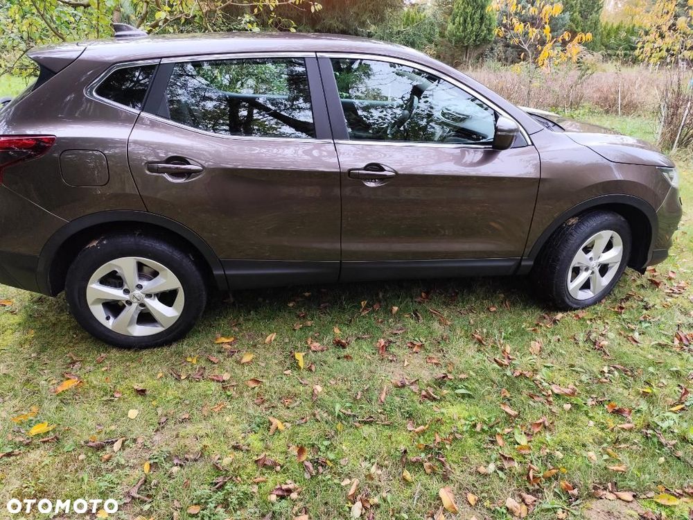 Nissan Qashqai 1.3 DIG-T N-Connecta EU6d - 12