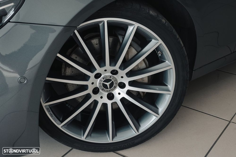 Mercedes-Benz E 220 d AMG Line - 3