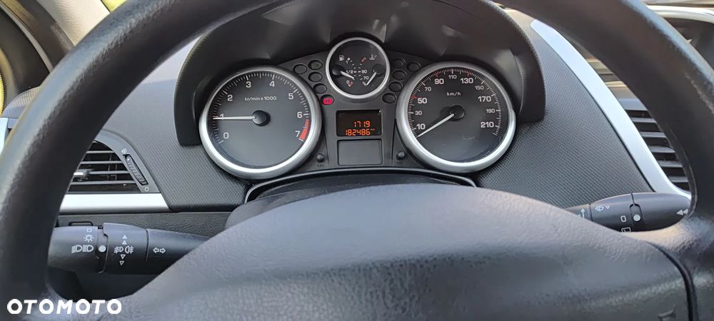 Peugeot 207 1.4 Trendy - 10