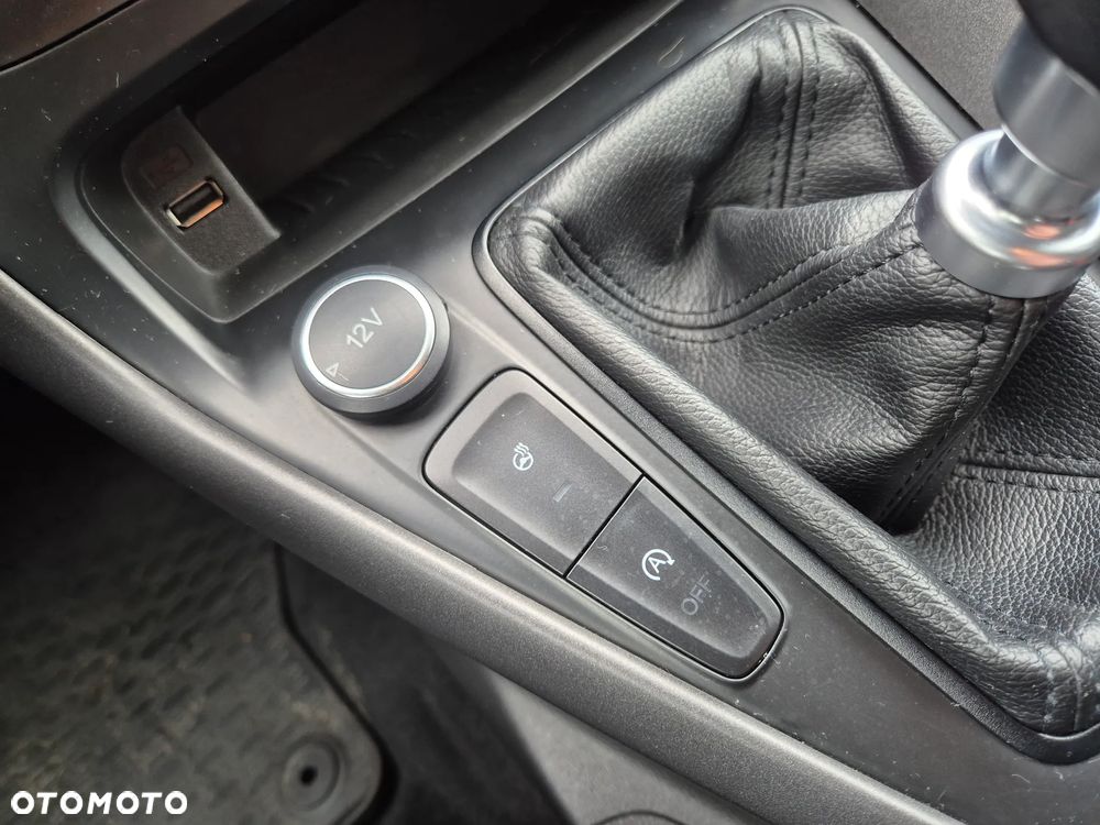 Ford Focus 1.5 TDCi Titanium - 18