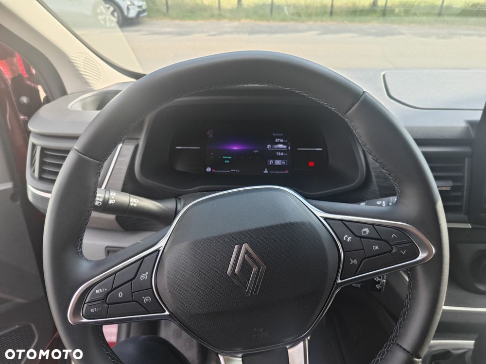 Renault Trafic Grand 2.0 dCi - 12