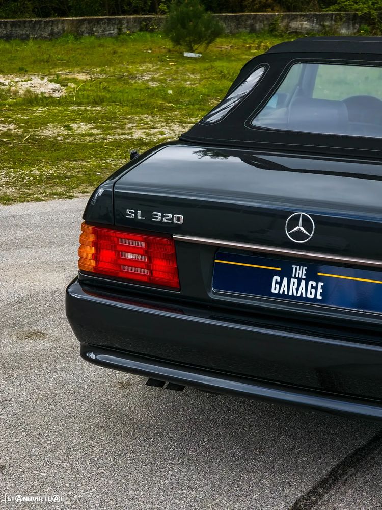 Mercedes-Benz SL 320 Standard - 30