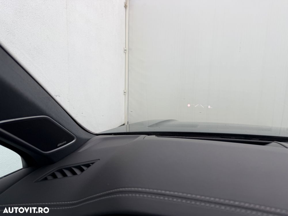 Volkswagen Touareg V6 TDI 4MOTION R-Line - 26