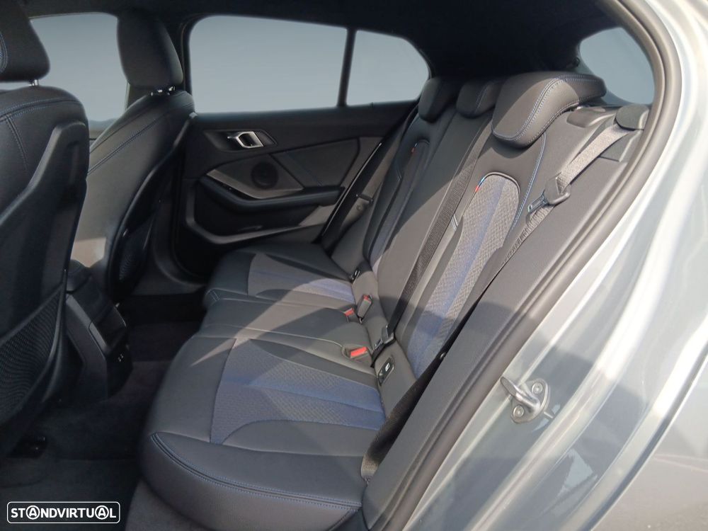 BMW 116 d Pack Desportivo M Auto - 14