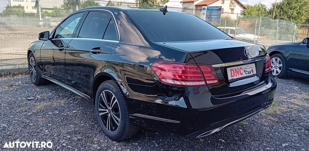 Mercedes-Benz E 200 T BlueTEC 7G-TRONIC - 4