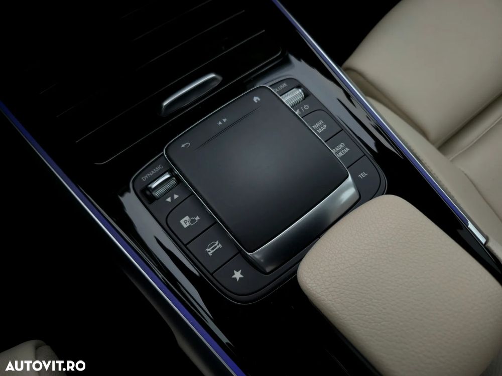 Mercedes-Benz GLB 200 4MATIC Aut. - 23