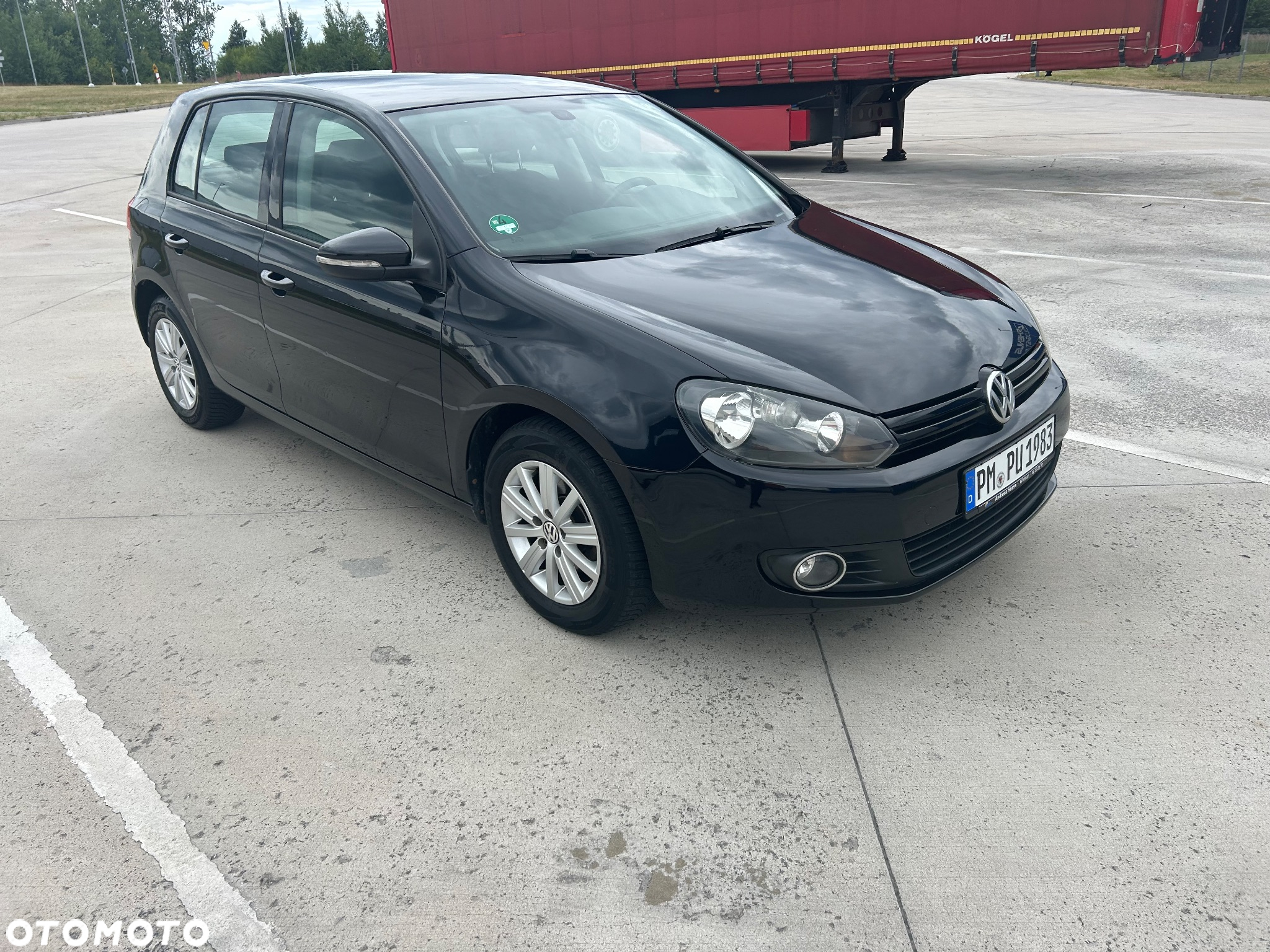 Volkswagen Golf 1.6 TDI BlueMotion Technology Comfortline - 4