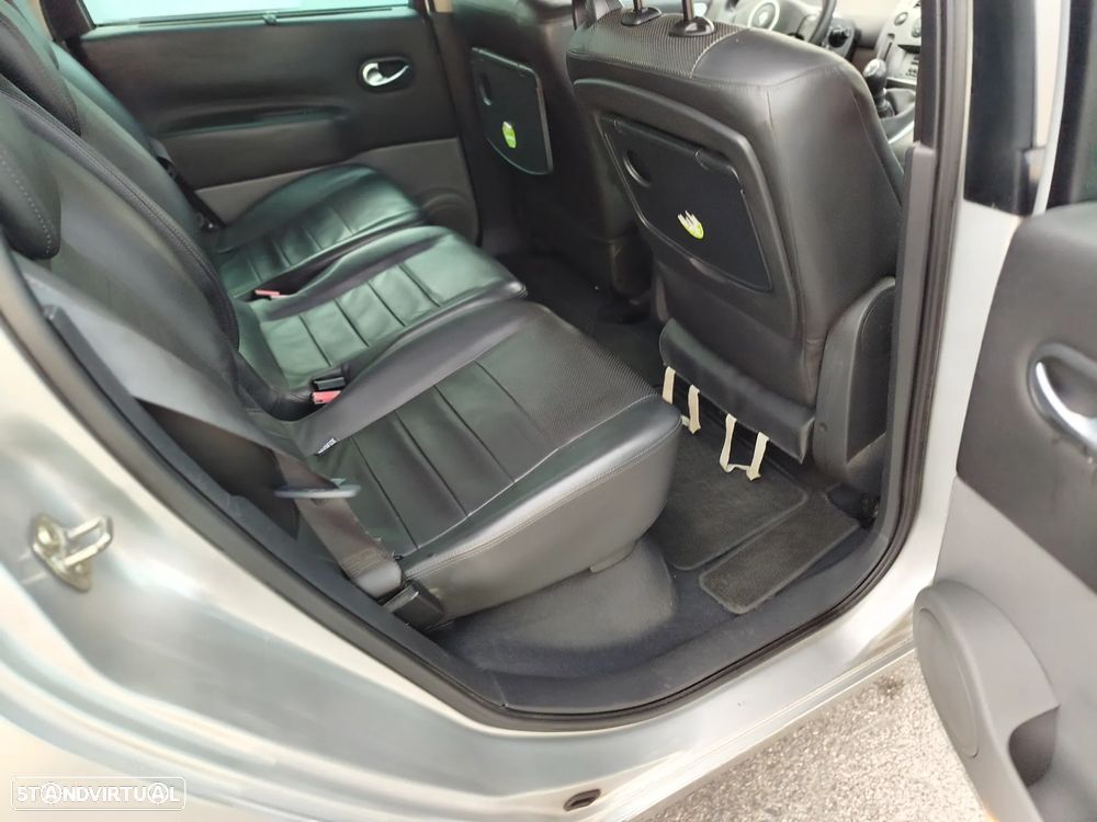 Renault Scénic 1.5 dCi Dynamique S - 15