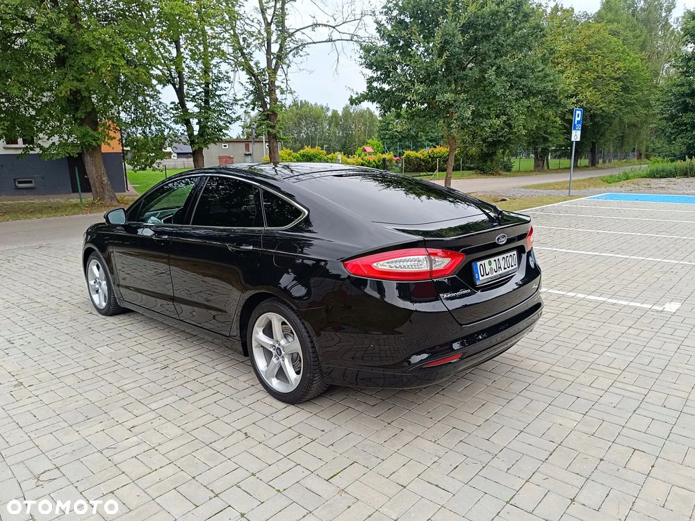 Ford Mondeo 2.0 TDCi STart-Stopp Titanium - 3