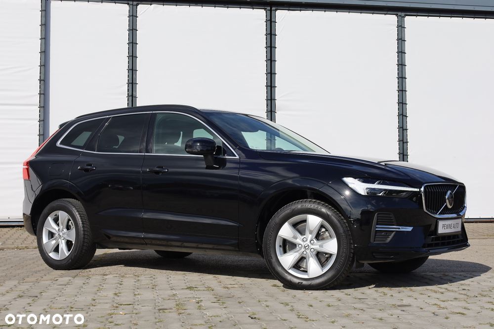 Volvo XC 60 B4 D AWD Geartronic Momentum Pro - 9