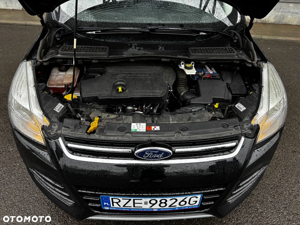 Ford Kuga 2.0 TDCi 2x4 Titanium - 13