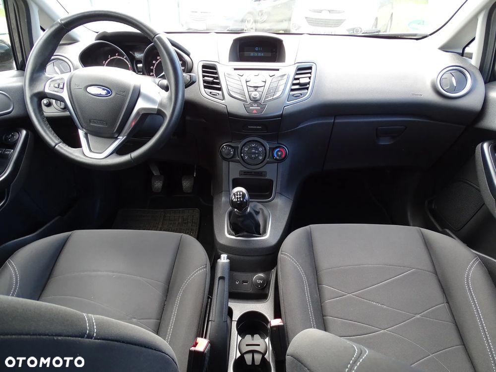 Ford Fiesta 1.25 Trend - 18