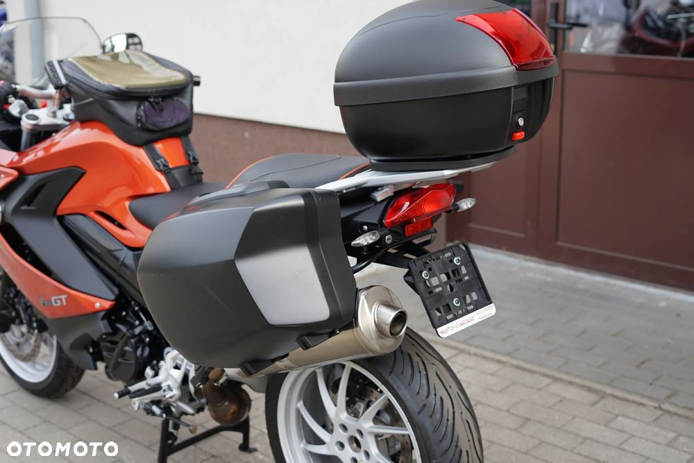 BMW F - 23