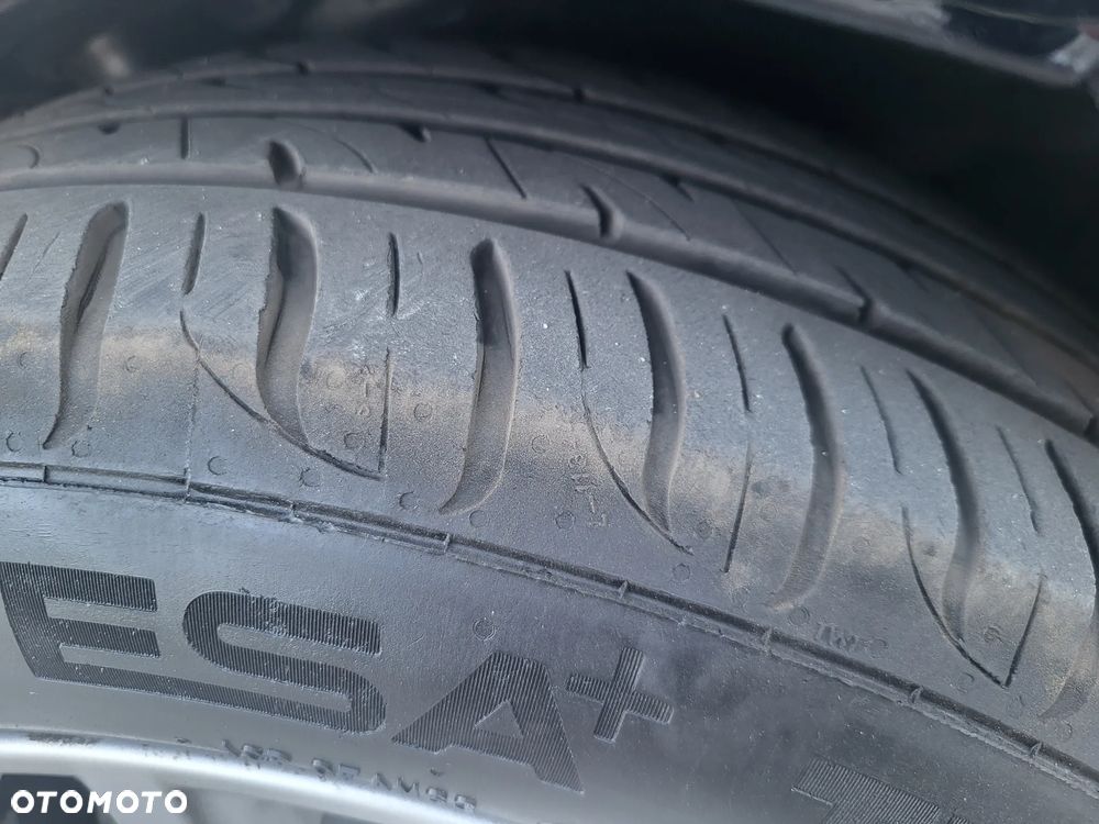 Ford Focus 1.0 EcoBoost Titanium - 19