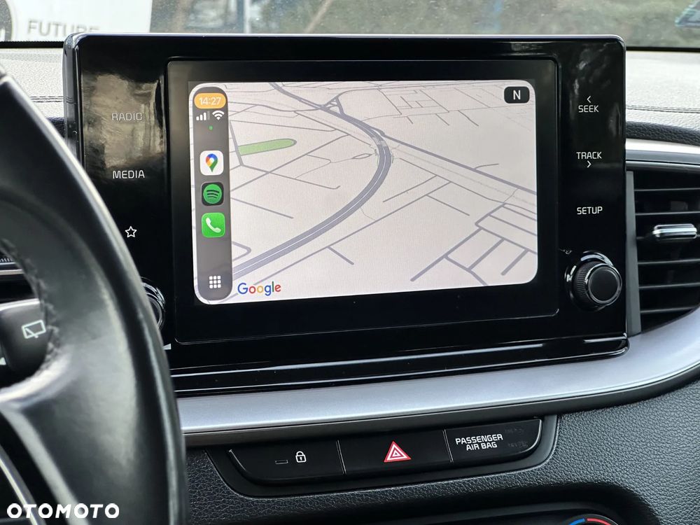 Kia Ceed - 28