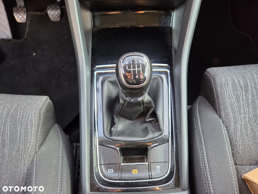 Skoda Karoq 1.6 TDI SCR Style - 18