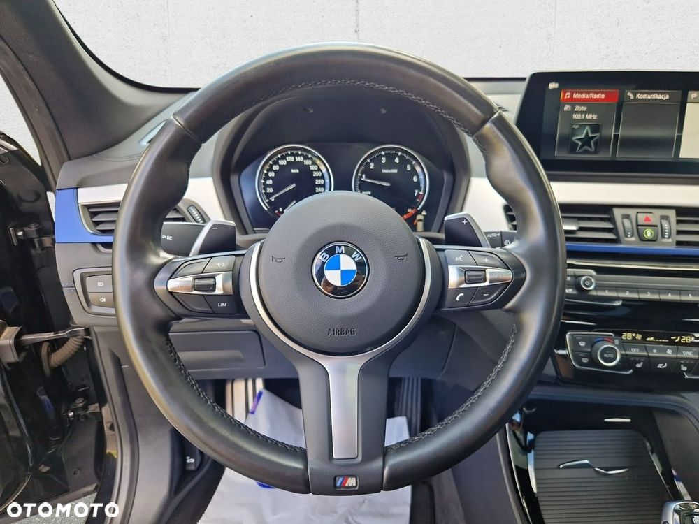 BMW X1 - 10
