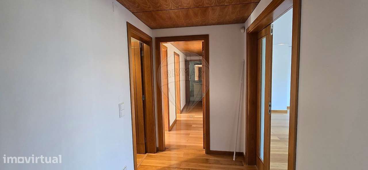 Apartamento T4 para arrendamento - Grande imagem: 4/25