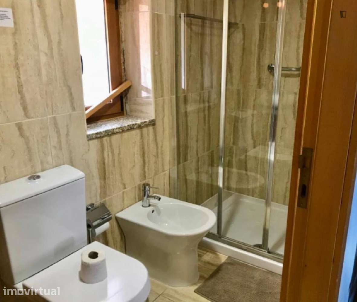 Casa com 2 quartos - localizado em Braga - Grande imagem: 5/19
