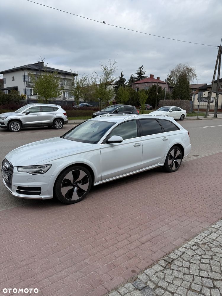 Audi A6 Allroad - 19
