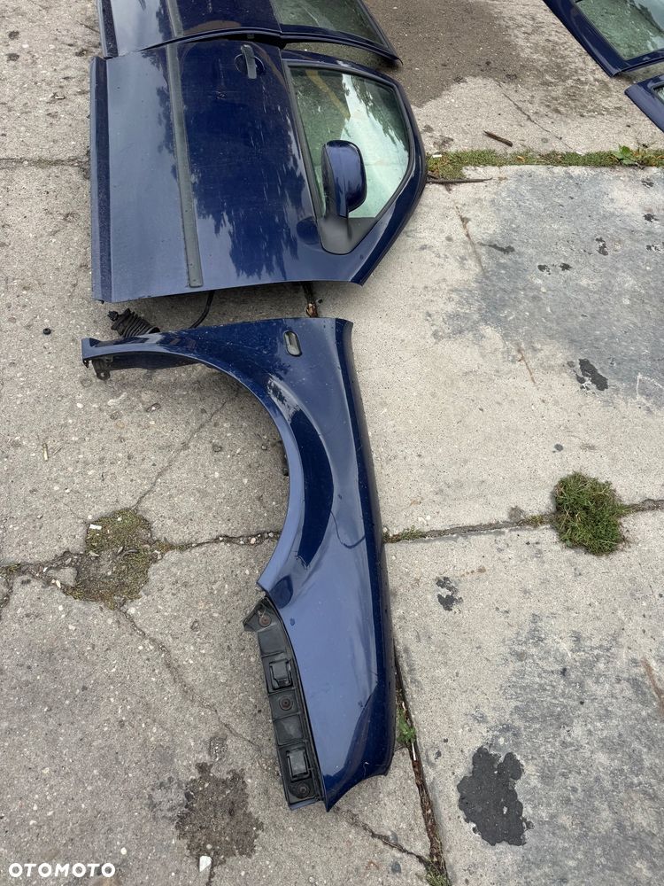 Volkswagen golf 4 LB5N  błotnik prawy lewy przód drzwi przednie prawe lewe tylnie tył prawe lewe klapa bagażnika lampa tył prawa lewa lampa przód prawa lewa - 10