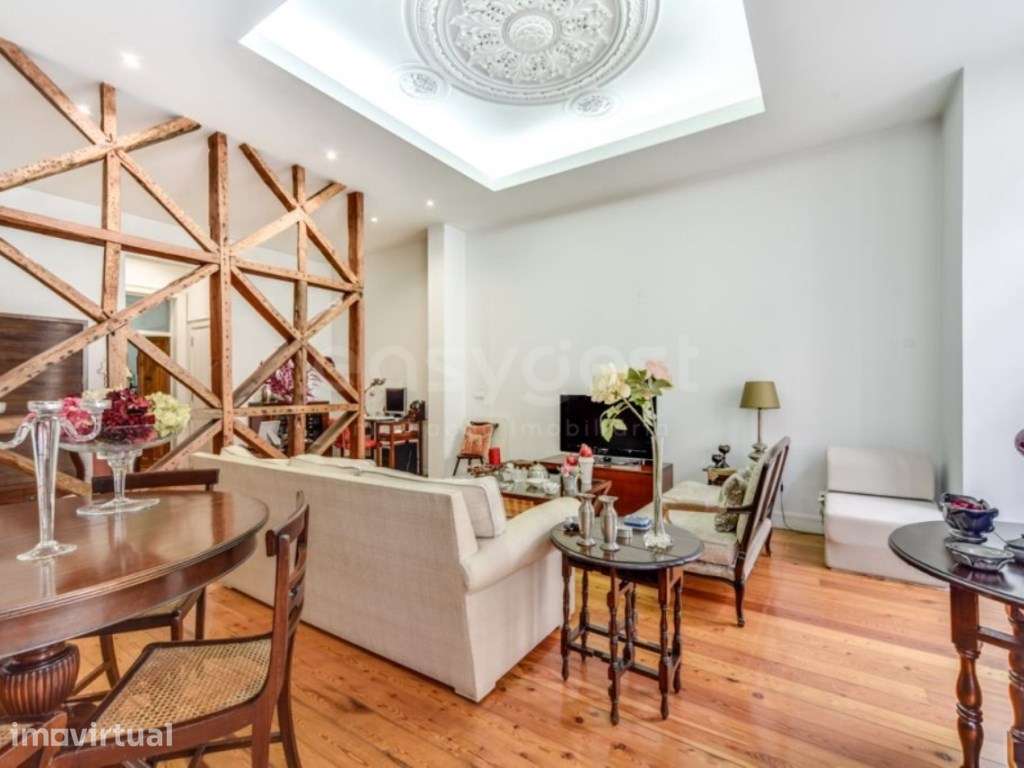 Apartamento T2 na Baixa de Lisboa - Grande imagem: 2/13