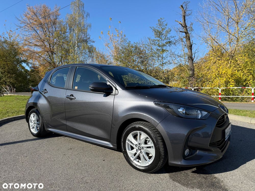 Toyota Yaris - 1
