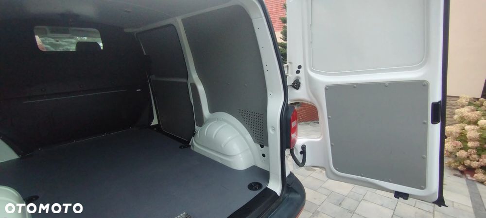Volkswagen Transporter T6 - 15