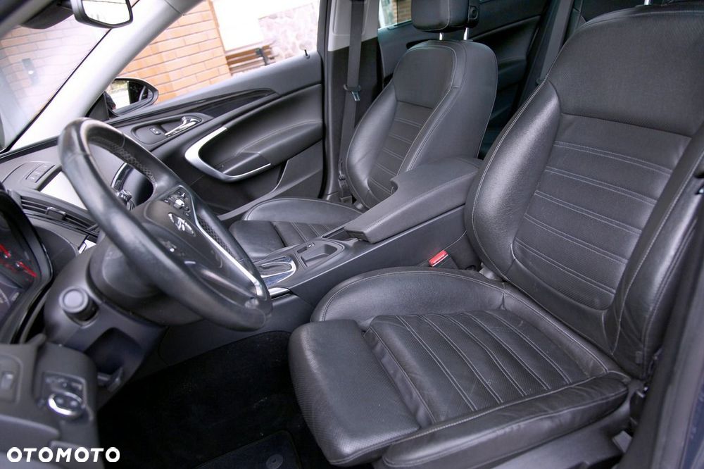 Opel Insignia - 15