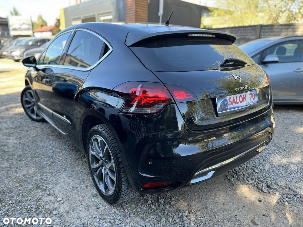 Citroën DS4 THP 200 SportChic - 4