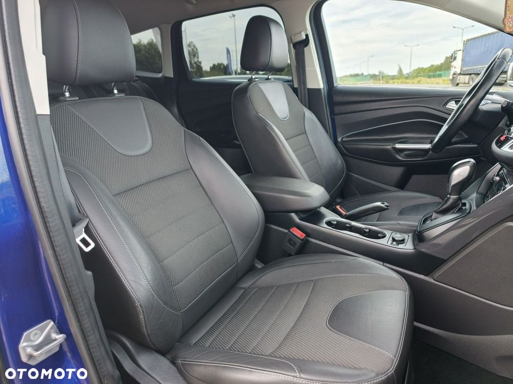Ford Kuga - 23