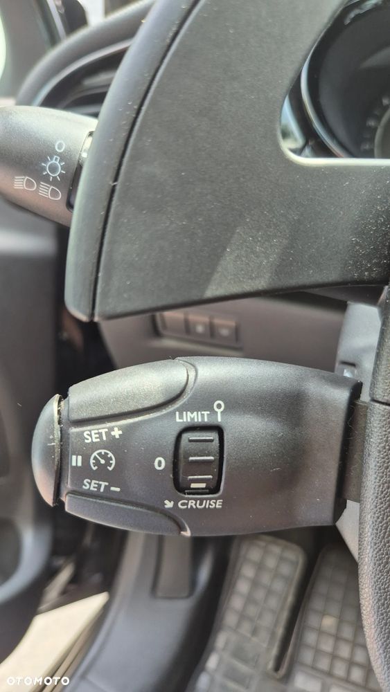 Citroën C3 1.2 e-VTi Exclusive ETG - 13