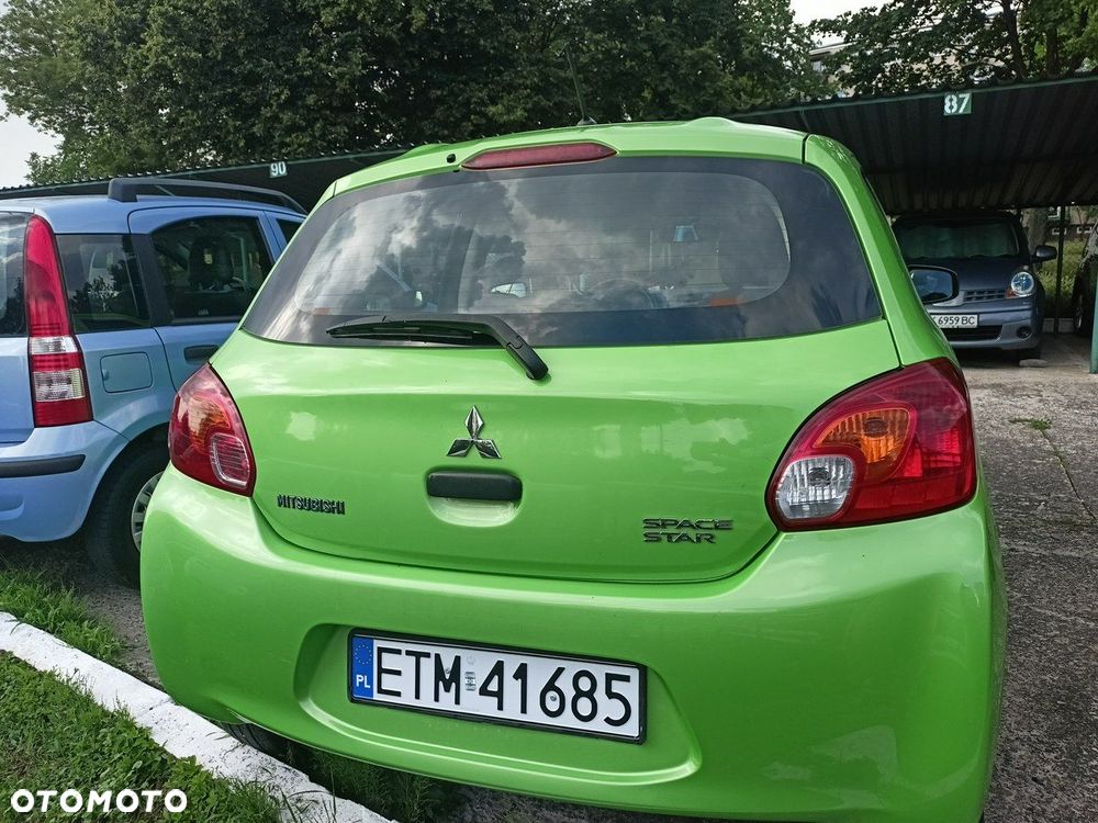 Mitsubishi Space Star - 10